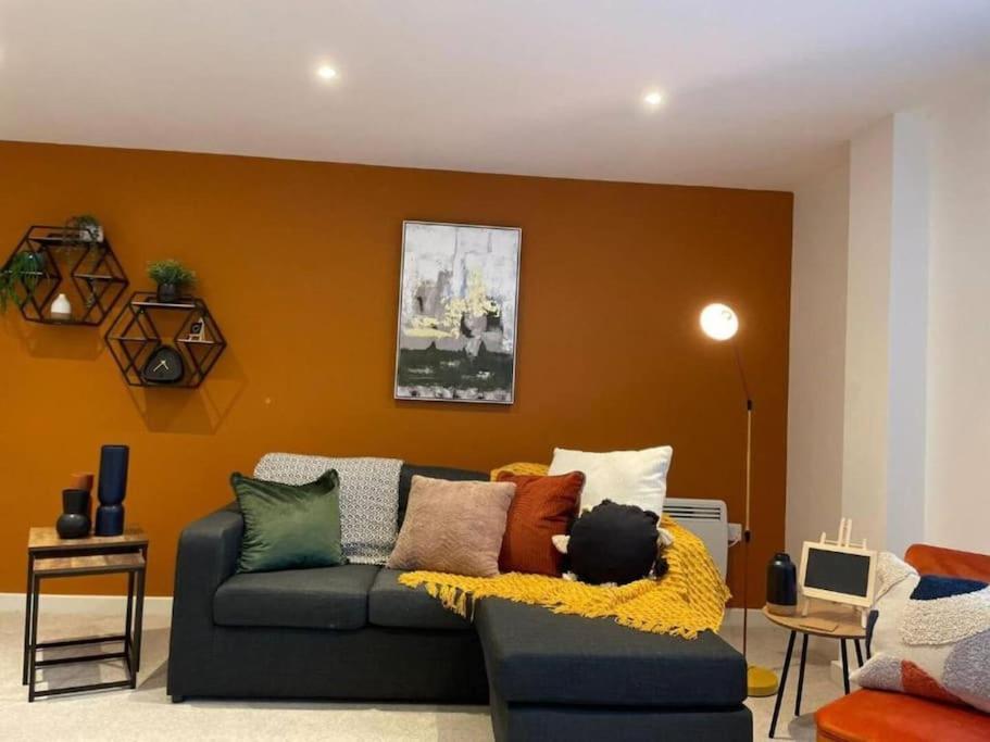 Paramount City Living 105 Swindon Eksteriør bilde
